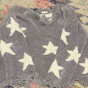 ODDY Gray V-Neck Sweater with White Stars